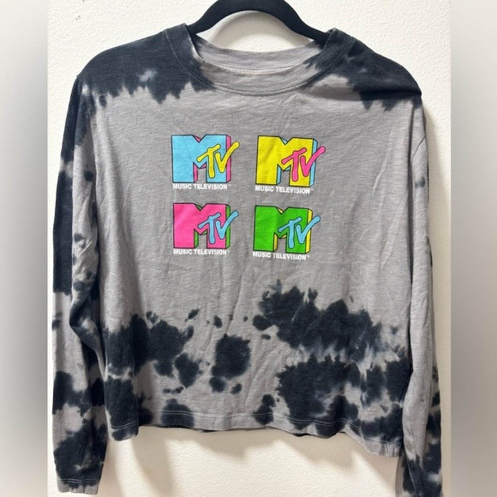 MTV Tie-Dye cropped Long Sleeve Tee - Black and Gray